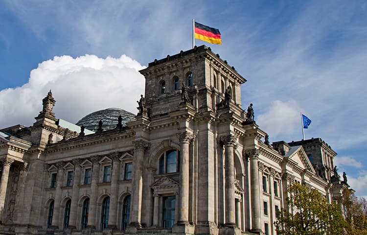 Students celebrating a study abroad scholarship outcome for Germany