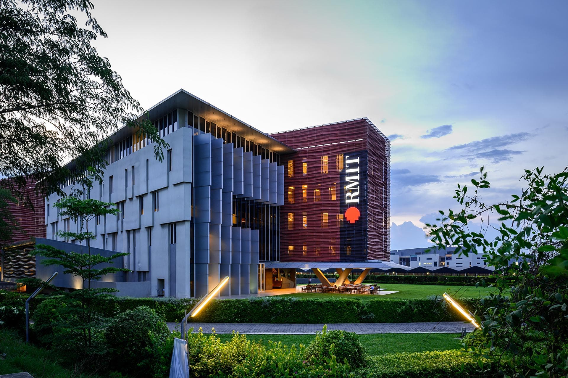 RMIT University Vietnam campus overview