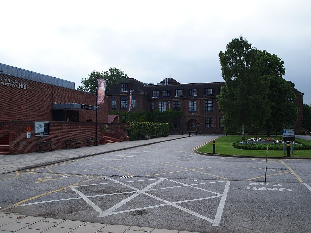 University of Hull campus overview