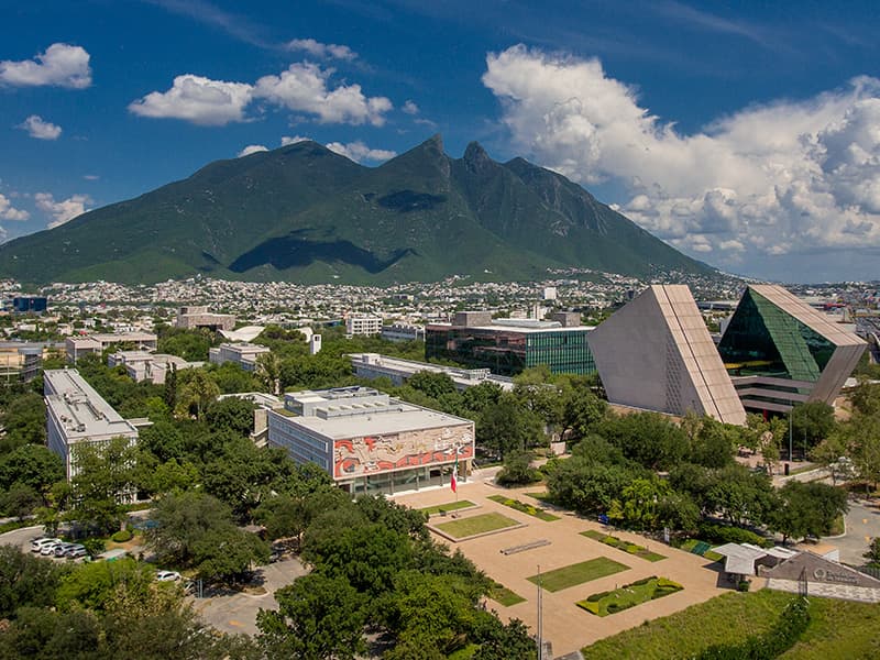 Tecnológico de Monterrey campus overview