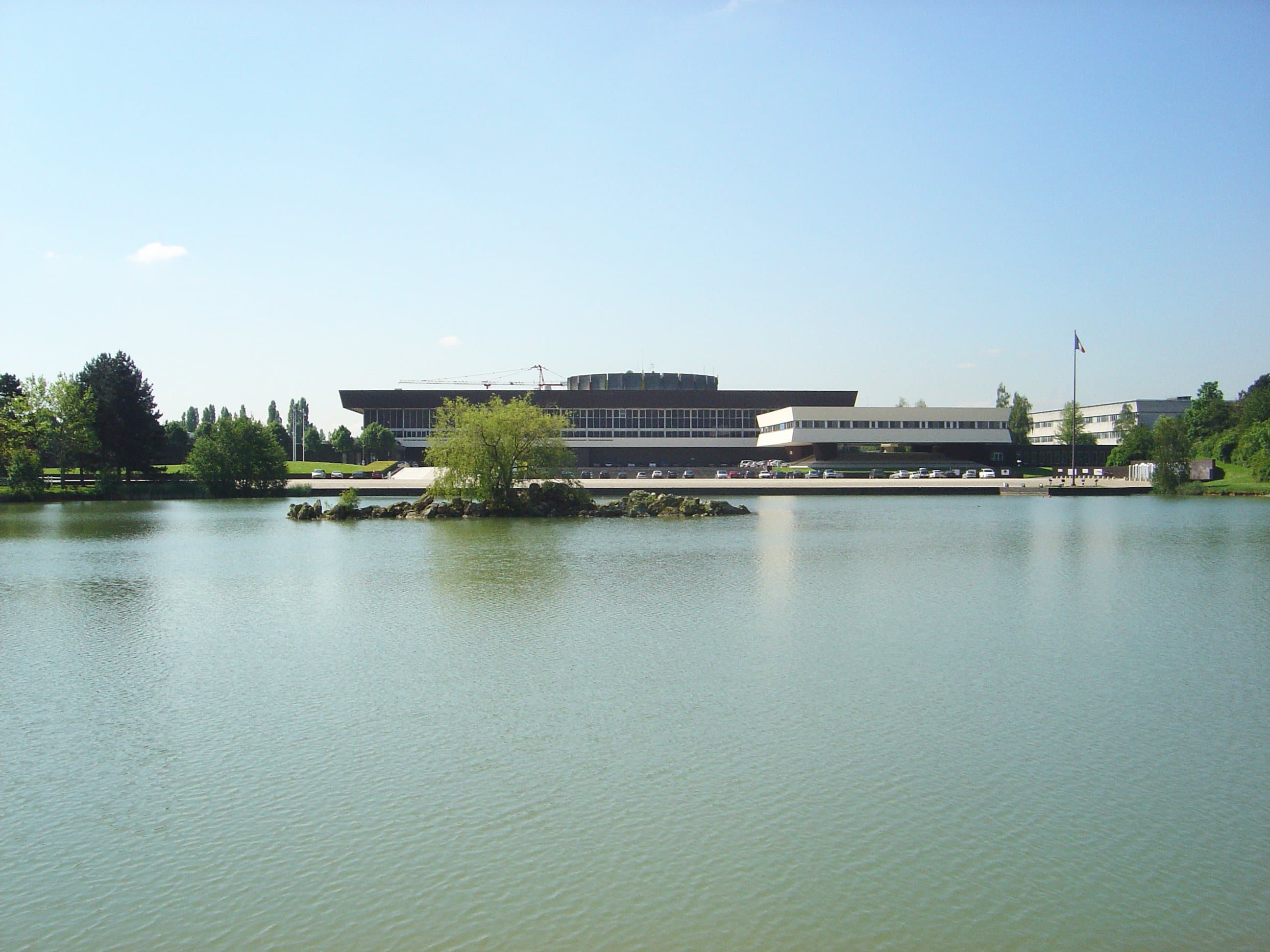 Ecole Polytechnique campus overview