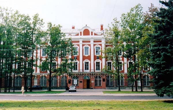 Saint Petersburg State University campus overview