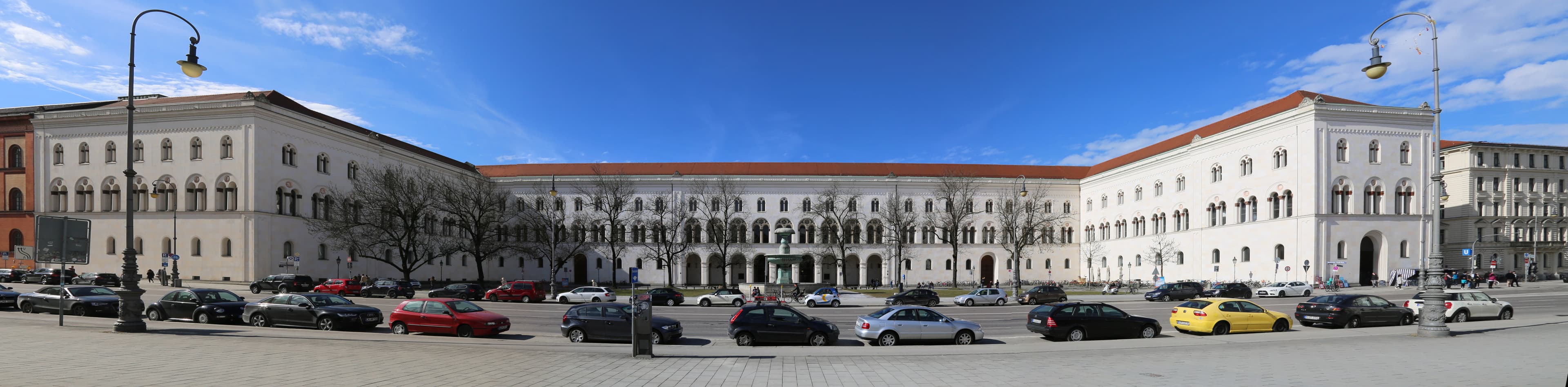 Ludwig Maximilian University of Munich campus overview