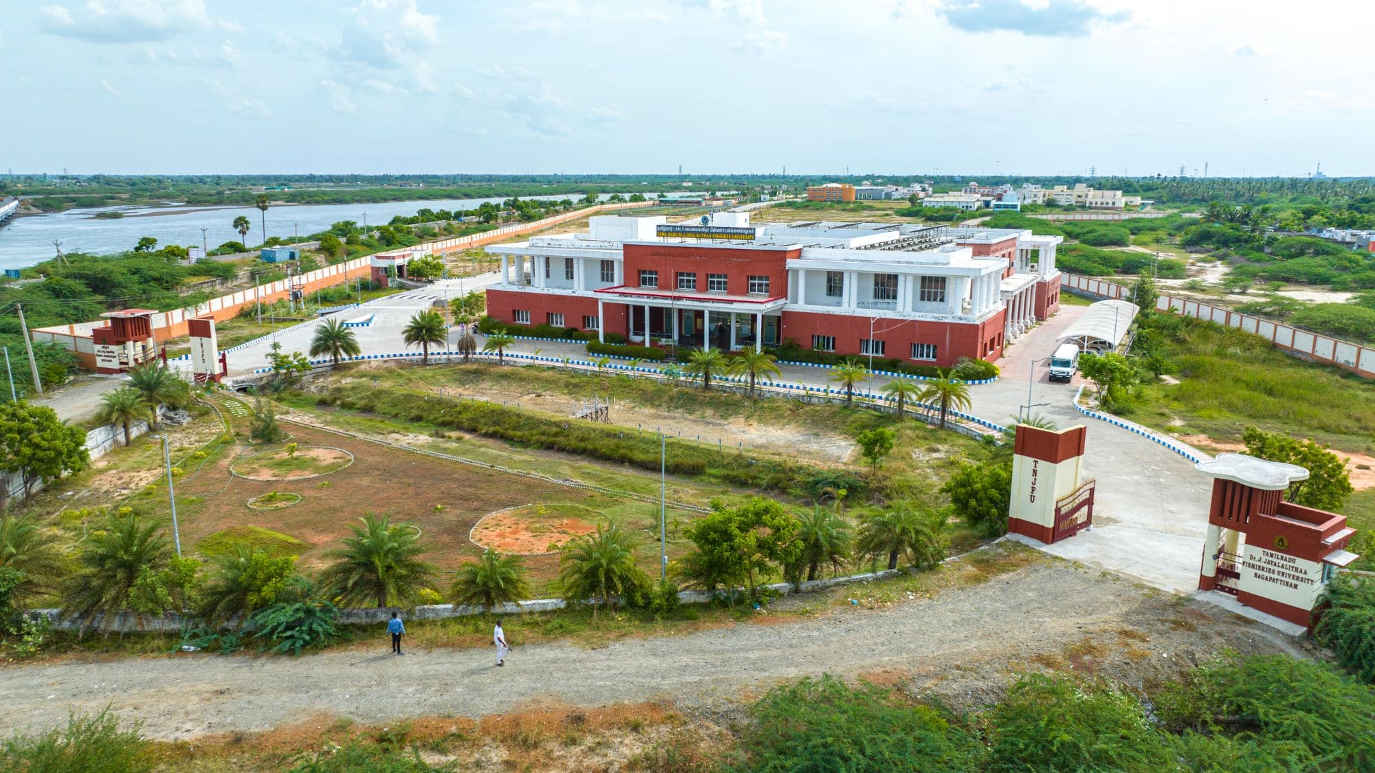 Tamil Nadu Dr. J. Jayalalithaa Fisheries University campus overview