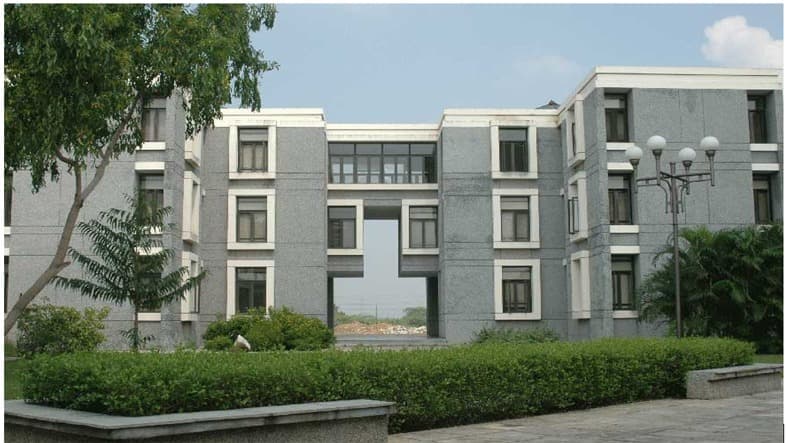 Sri Venkateswara College of Engineering campus overview