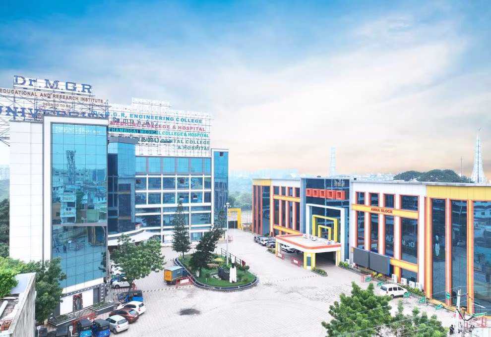 Dr. M.G.R. Educational and Research Institute campus overview