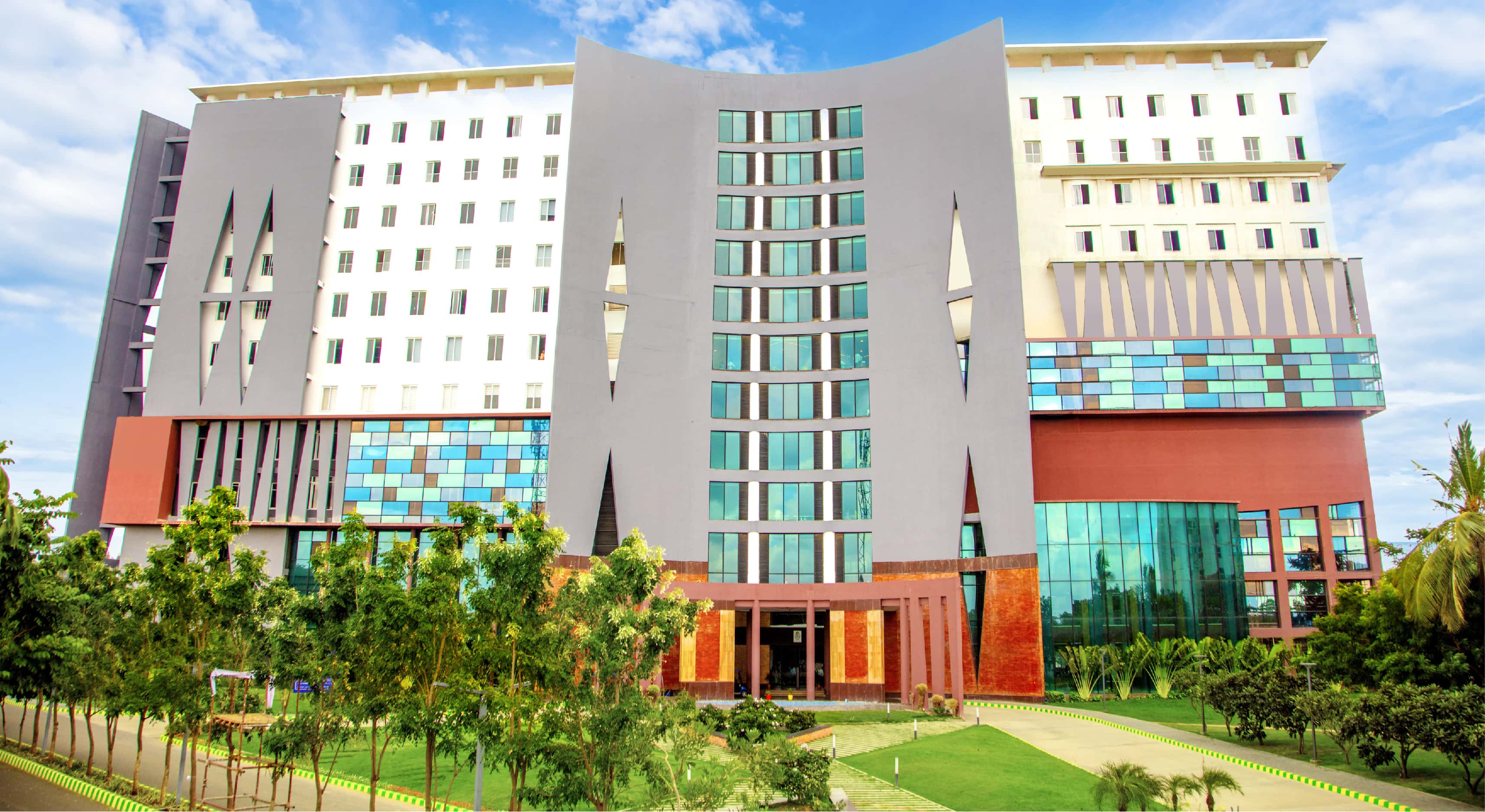 Dhanalakshmi Srinivasan University campus overview