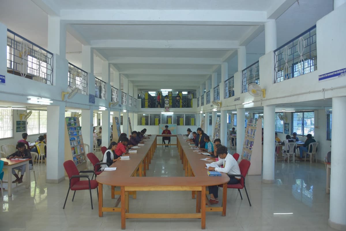 St Joseph University campus overview