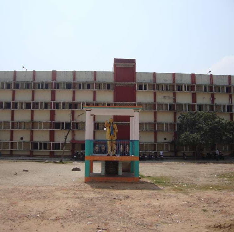 Dr. Ambedkar Government Arts College, Chennai campus overview