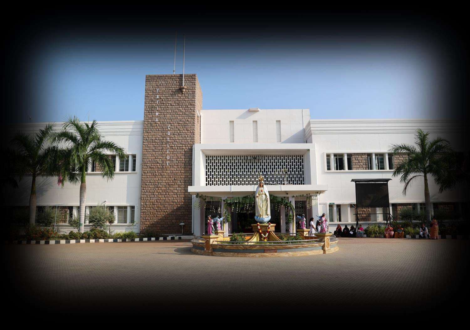 Fatima College, Madurai campus overview